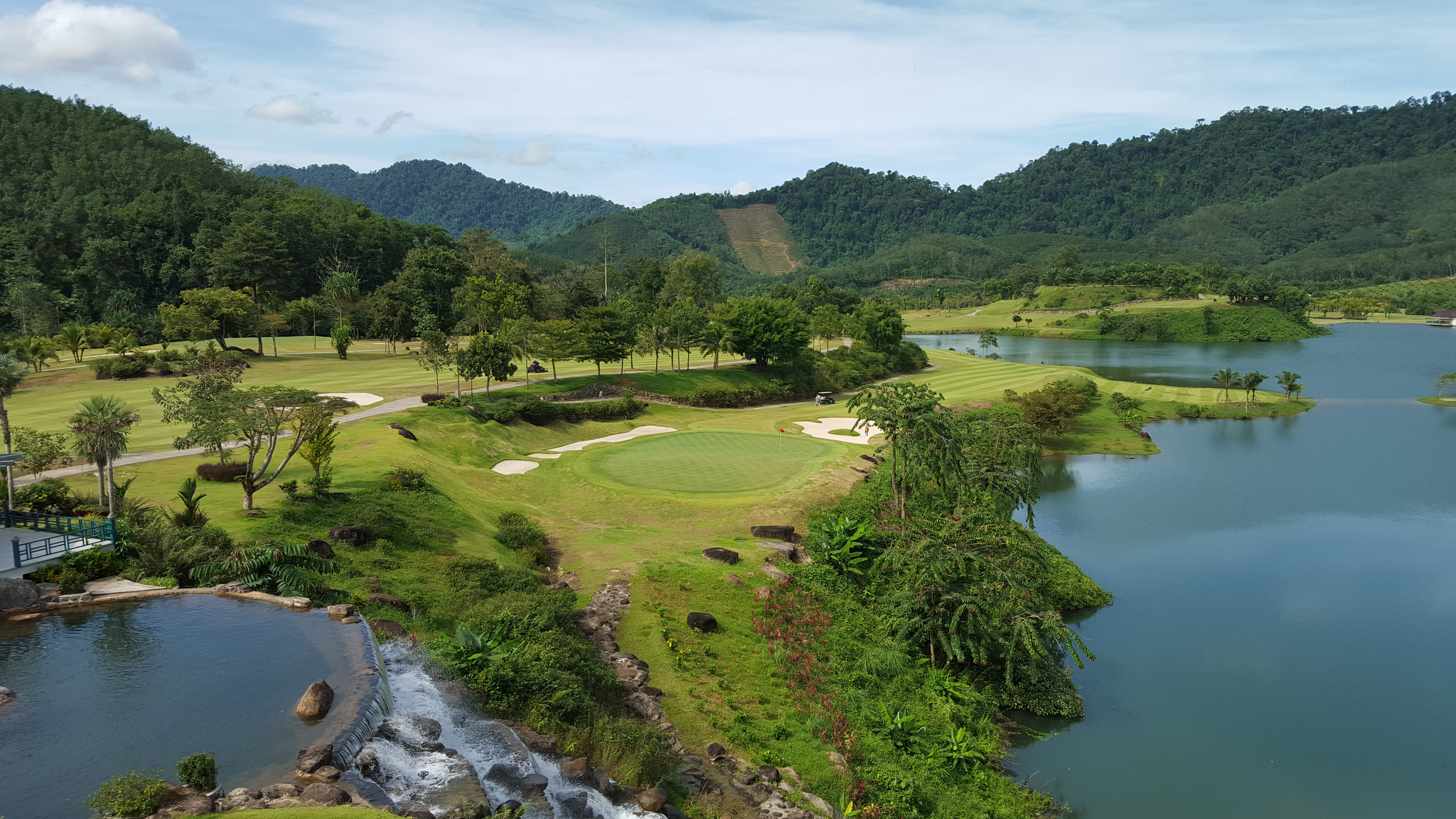 Katathong Golf Resort & Spa (